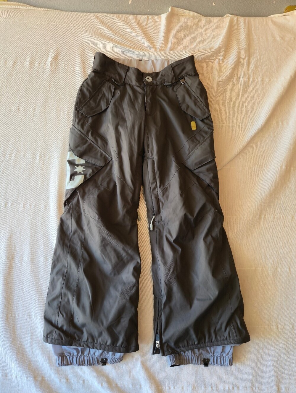 DC Snowboarding Pants Black Polyester Winter Sportswear 29 in